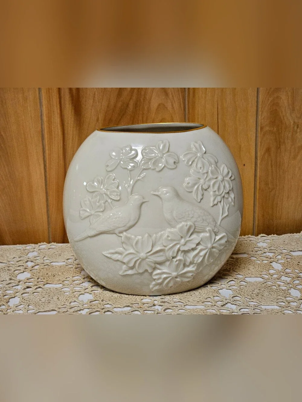 Lenox Four Seasons Vase Collection SPRING Dove Dogwood Off White 8